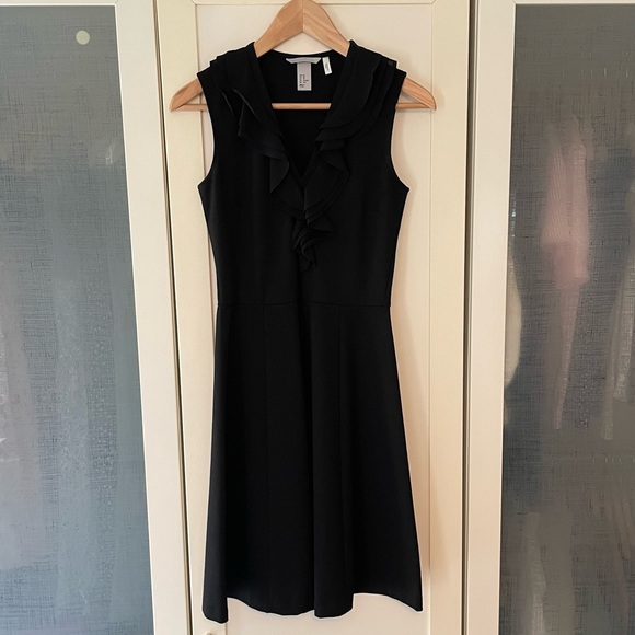 H&M Black Sleeveless A-line dress, XS - Picture 2 of 7